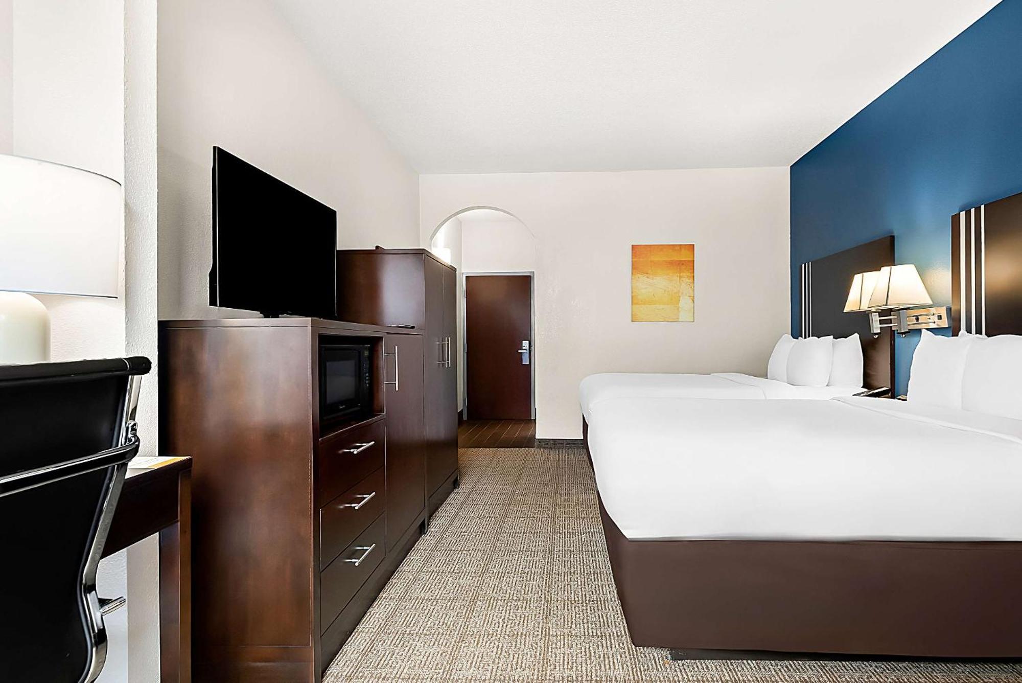 Comfort Suites New Orleans East Esterno foto